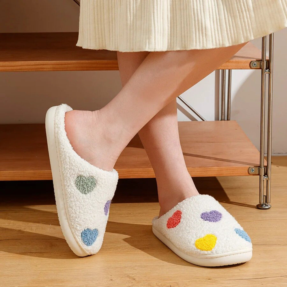 Mochi Mart Heart Slippers - Cosy and stylish heart shaped slippers